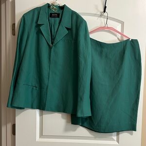 Dana Buchman Green Blazer and Skirt Set